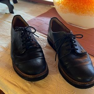 Clarks Women’s Glick Darby Flat Black Leather Oxford Size 9